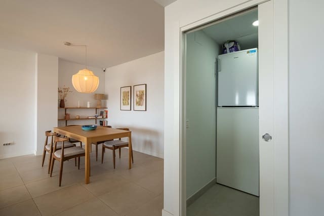 4 bedroom Apartment for sale in Estepona with pool garage - € 885,000 (Ref: 9424162)