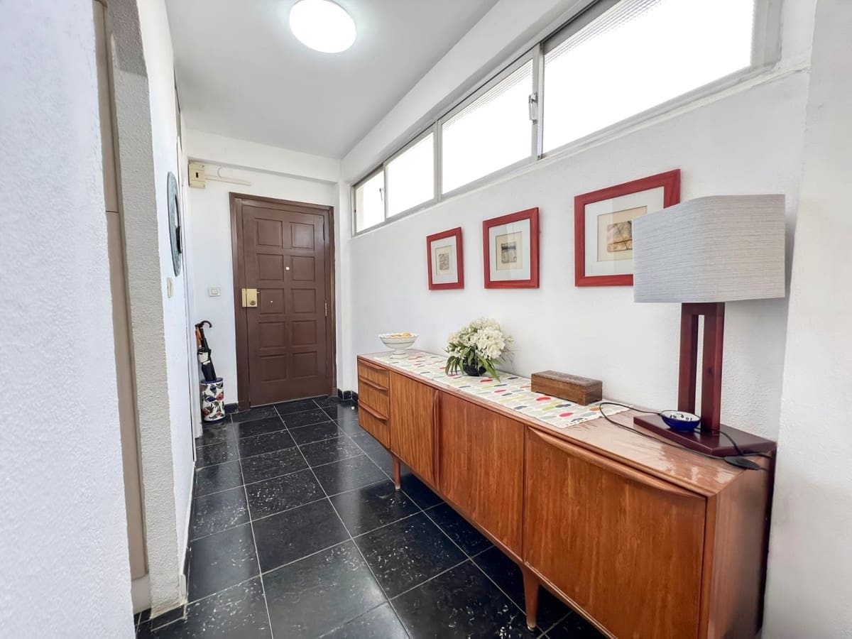 3 bedroom Apartment for sale in Benalmadena with pool - € 335,000 (Ref: 9424182)