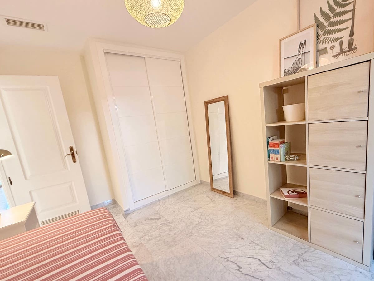 3 Zimmer Apartment zu verkaufen in Puerto Banus mit Pool - 430.000 € (Ref: 9425392)