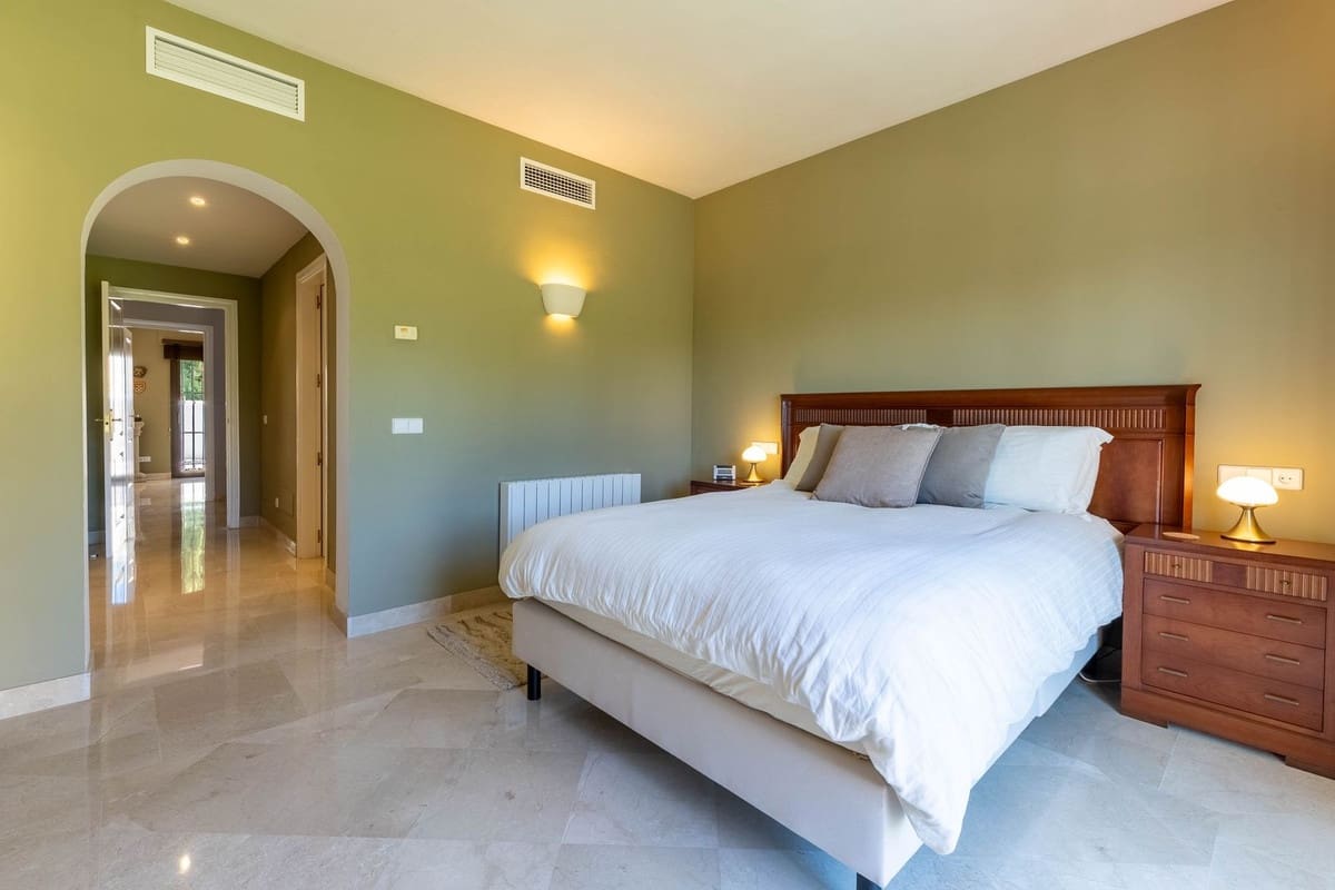 5 soveværelse Villa til salg i Mijas Golf med swimmingpool garage - € 1.500.000 (Ref: 9425394)