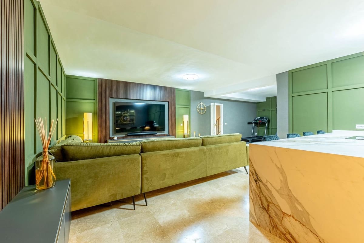 5 soveværelse Villa til salg i Mijas Golf med swimmingpool garage - € 1.500.000 (Ref: 9425394)