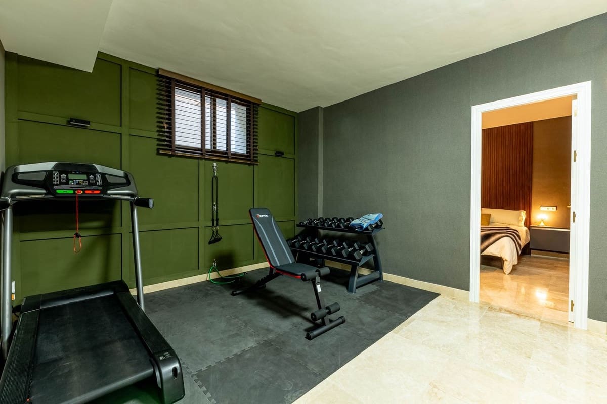 5 soveværelse Villa til salg i Mijas Golf med swimmingpool garage - € 1.500.000 (Ref: 9425394)