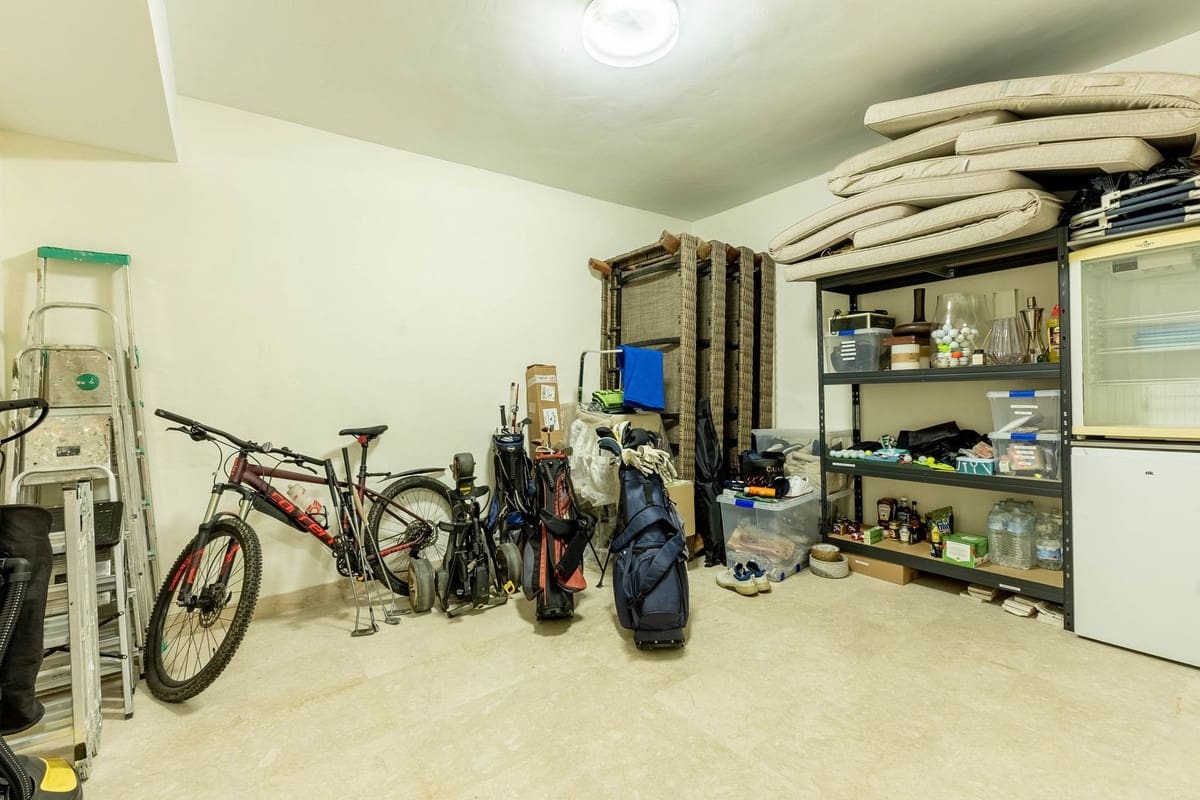 5 soveværelse Villa til salg i Mijas Golf med swimmingpool garage - € 1.500.000 (Ref: 9425394)