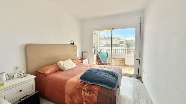 2 soveværelse Lejlighed til salg i Calahonda, Mijas med swimmingpool garage - € 330.000 (Ref: 9428520)