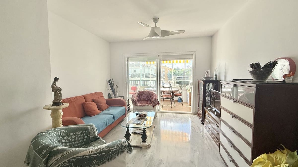 2 soveværelse Lejlighed til salg i Calahonda med swimmingpool garage - € 330.000 (Ref: 9428520)