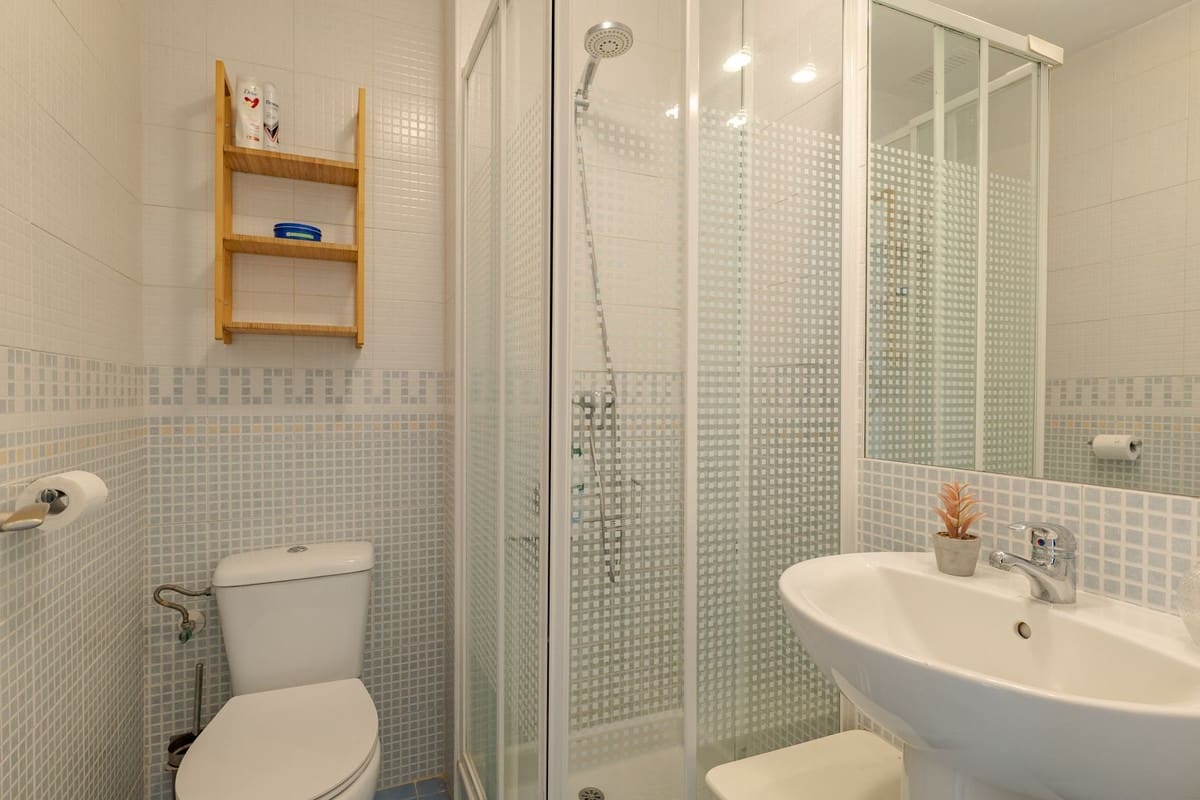 2 Zimmer Apartment zu verkaufen in Calahonda mit Pool Garage - 339.000 € (Ref: 9440027)