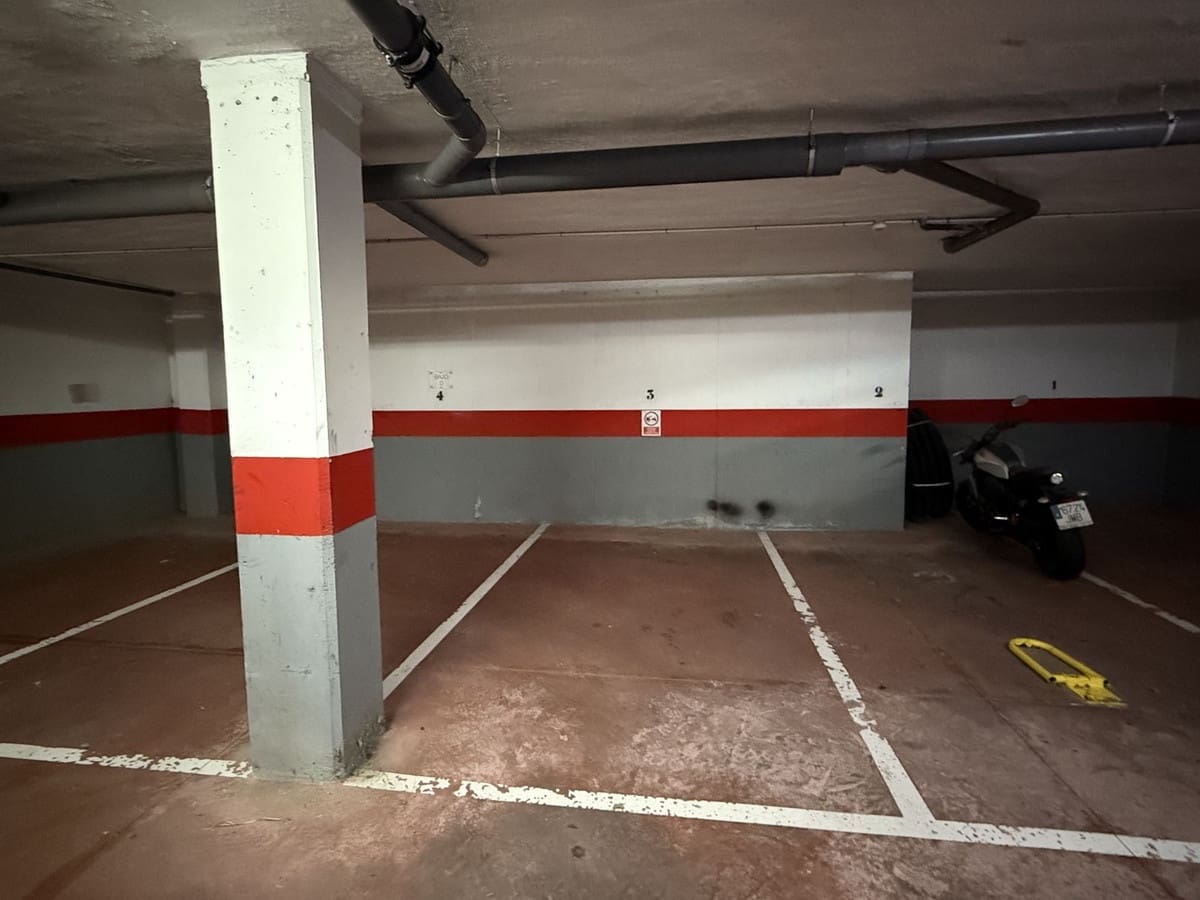 2 Zimmer Apartment zu verkaufen in Calahonda mit Pool Garage - 339.000 € (Ref: 9440027)