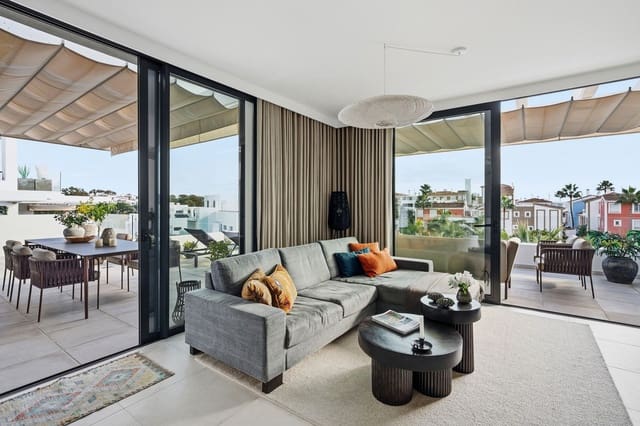 3 sypialnia Penthouse na sprzedaż w El Paraíso, Benahavís z basenem garażem - 1 180 000 € (Ref: 9441228)