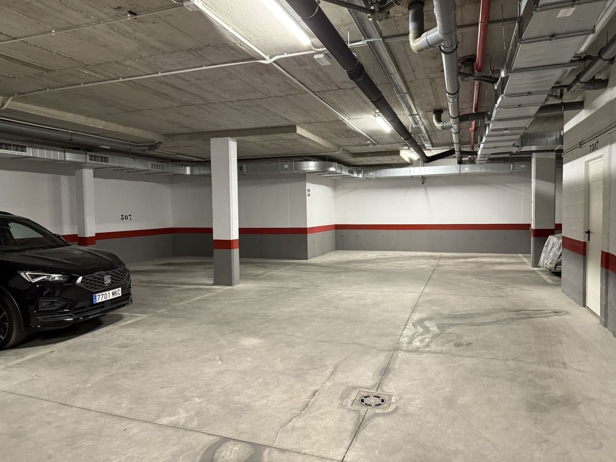 3 sovrum Takvåning till salu i Benahavis med pool garage - 1 180 000 € (Ref: 9441228)