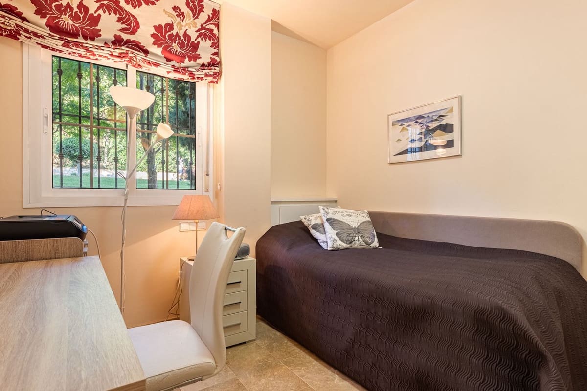 3 sypialnia Apartament na sprzedaż w La Cala de Mijas z basenem garażem - 799 000 € (Ref: 9441229)