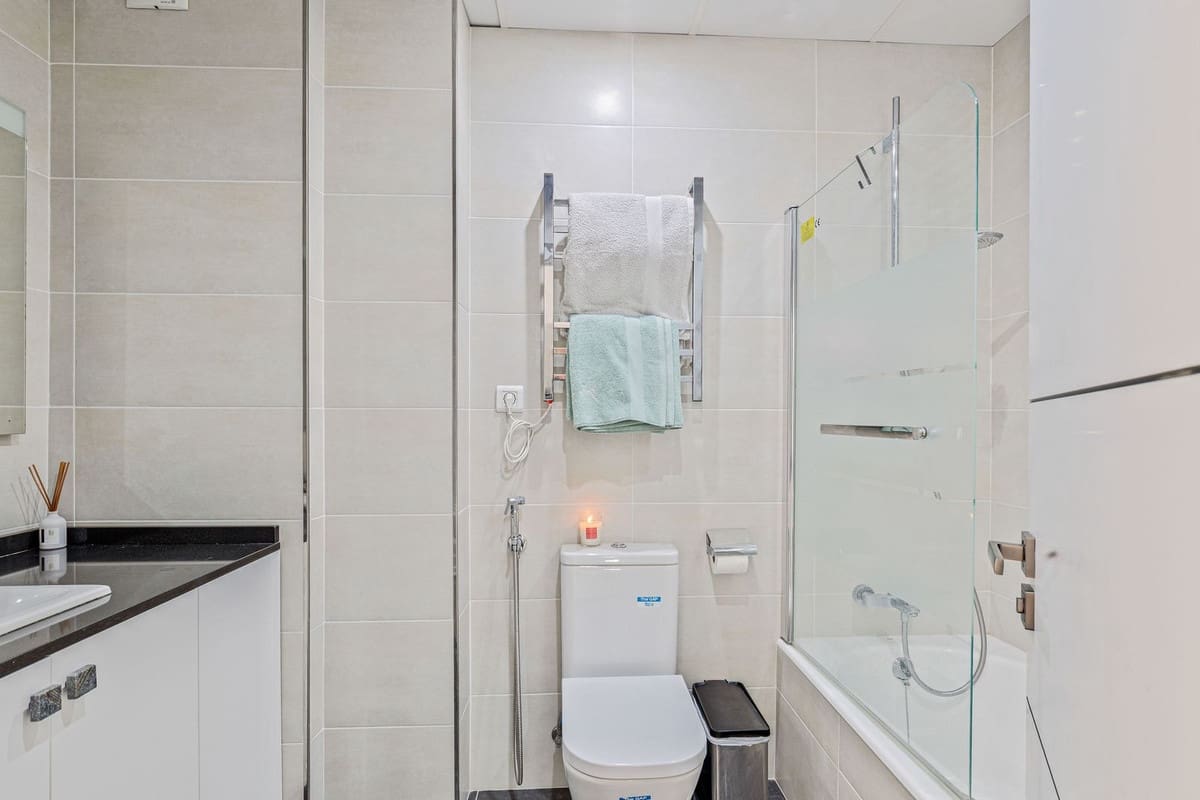 5 sypialnia Dom na sprzedaż w Manilva z basenem garażem - 499 000 € (Ref: 9441230)