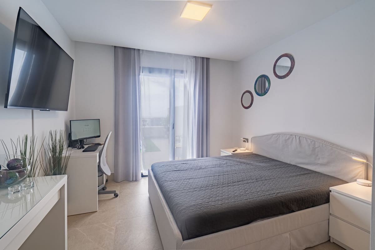 3 bedroom Penthouse for sale in Casares with pool garage - € 790,000 (Ref: 9447099)