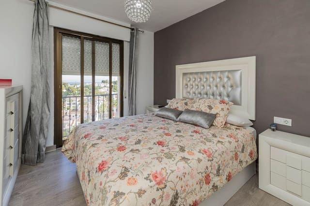 2 bedroom Apartment for sale in Riviera del Sol, Mijas with pool garage - € 289,000 (Ref: 9448507)