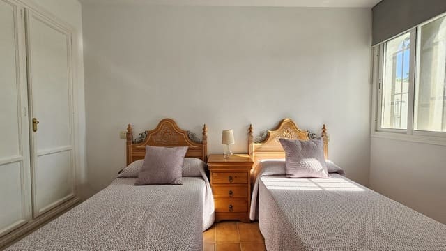 2 quarto Apartamento para venda em Marina de Casares, Casares com piscina garagem - 240 000 € (Ref: 9448524)