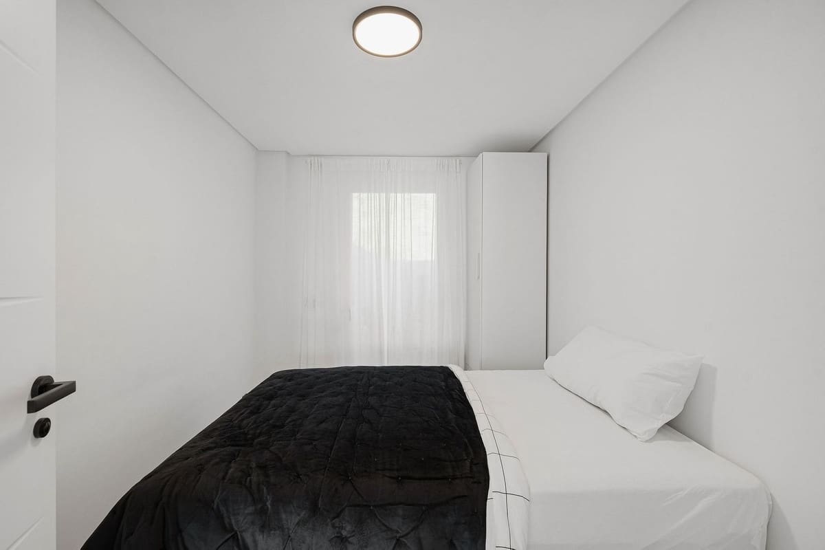 3 makuuhuone Huoneisto myytävänä paikassa Calahonda mukana uima-altaan 
autotalli - 429 000 € (Ref: 9454794)