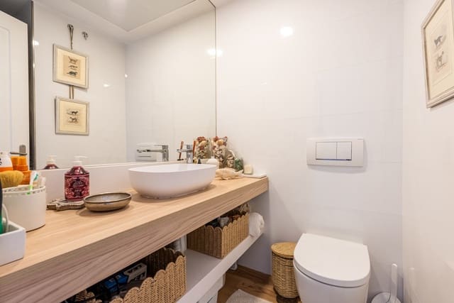 4 chambre Appartement à vendre à Calahonda, Mijas avec piscine garage - 690 000 € (Ref: 9455664)