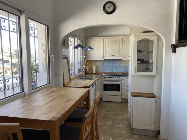 2 makuuhuone Huoneisto myytävänä paikassa Mijas Costa, Mijas mukana uima-altaan 
autotalli - 335 000 € (Ref: 9460702)