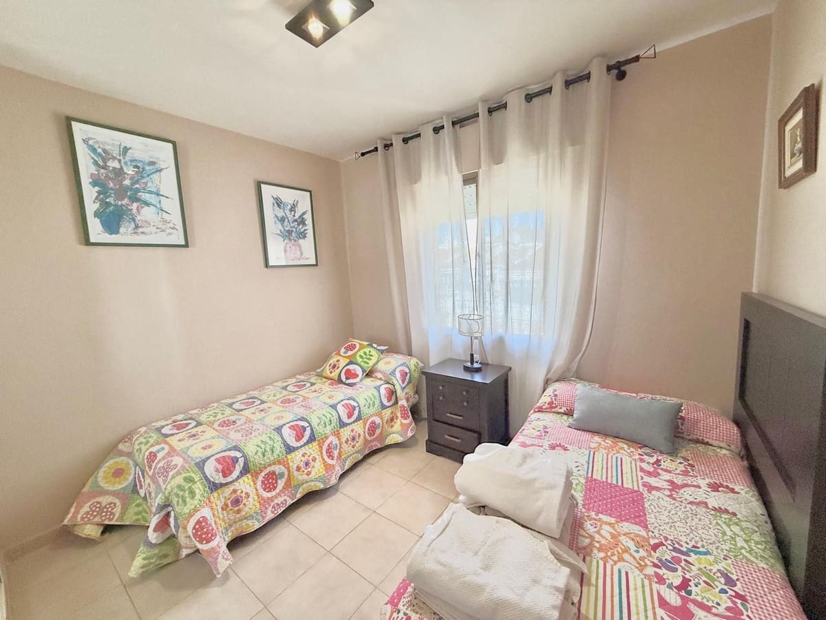 2 makuuhuone Huoneisto myytävänä paikassa Mijas Costa mukana uima-altaan - 319 000 € (Ref: 9480780)