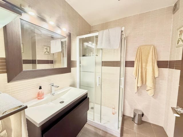 2 makuuhuone Huoneisto myytävänä paikassa El Faro de Calaburra - Chaparral, Mijas mukana uima-altaan - 319 000 € (Ref: 9480780)