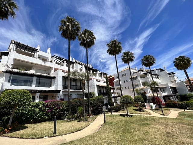 Apartamento de 2 habitaciones en Calahonda, Mijas en venta con piscina - 299.000 € (Ref: 9481683)