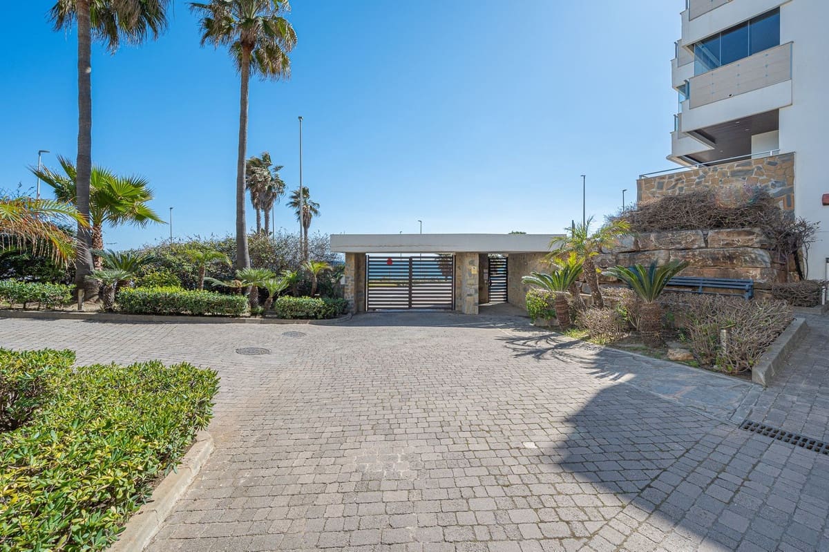 2 sypialnia Apartament na sprzedaż w Casares z basenem garażem - 350 000 € (Ref: 9483300)