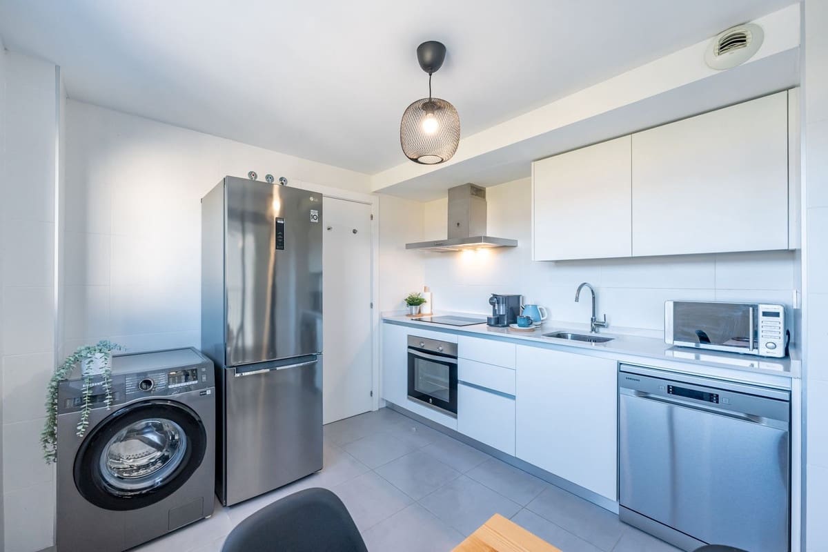 3 bedroom Apartment for sale in Mijas with pool garage - € 395,000 (Ref: 9483353)