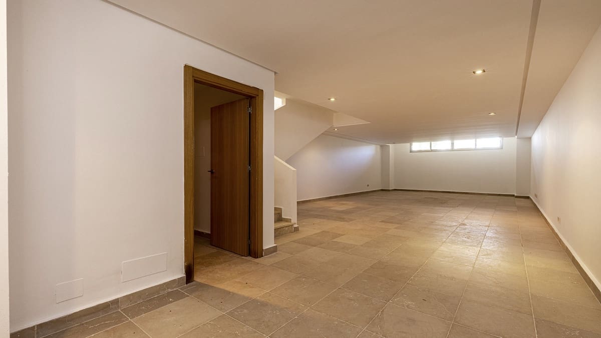 2 bedroom Townhouse for sale in Manilva with pool garage - € 400,000 (Ref: 9488045)