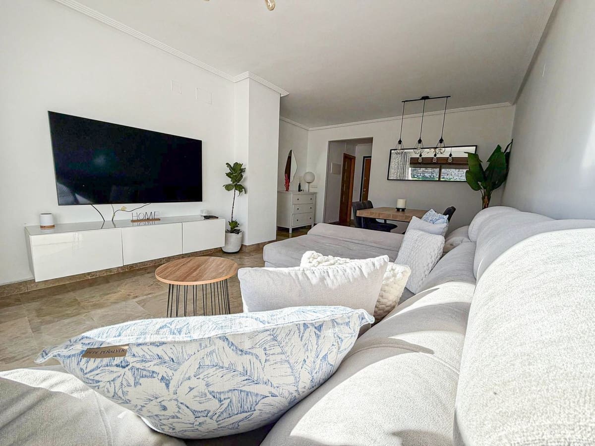 2 camera da letto Appartamento in vendita in New Golden Mile con piscina garage - 370.000 € (Rif: 9496442)