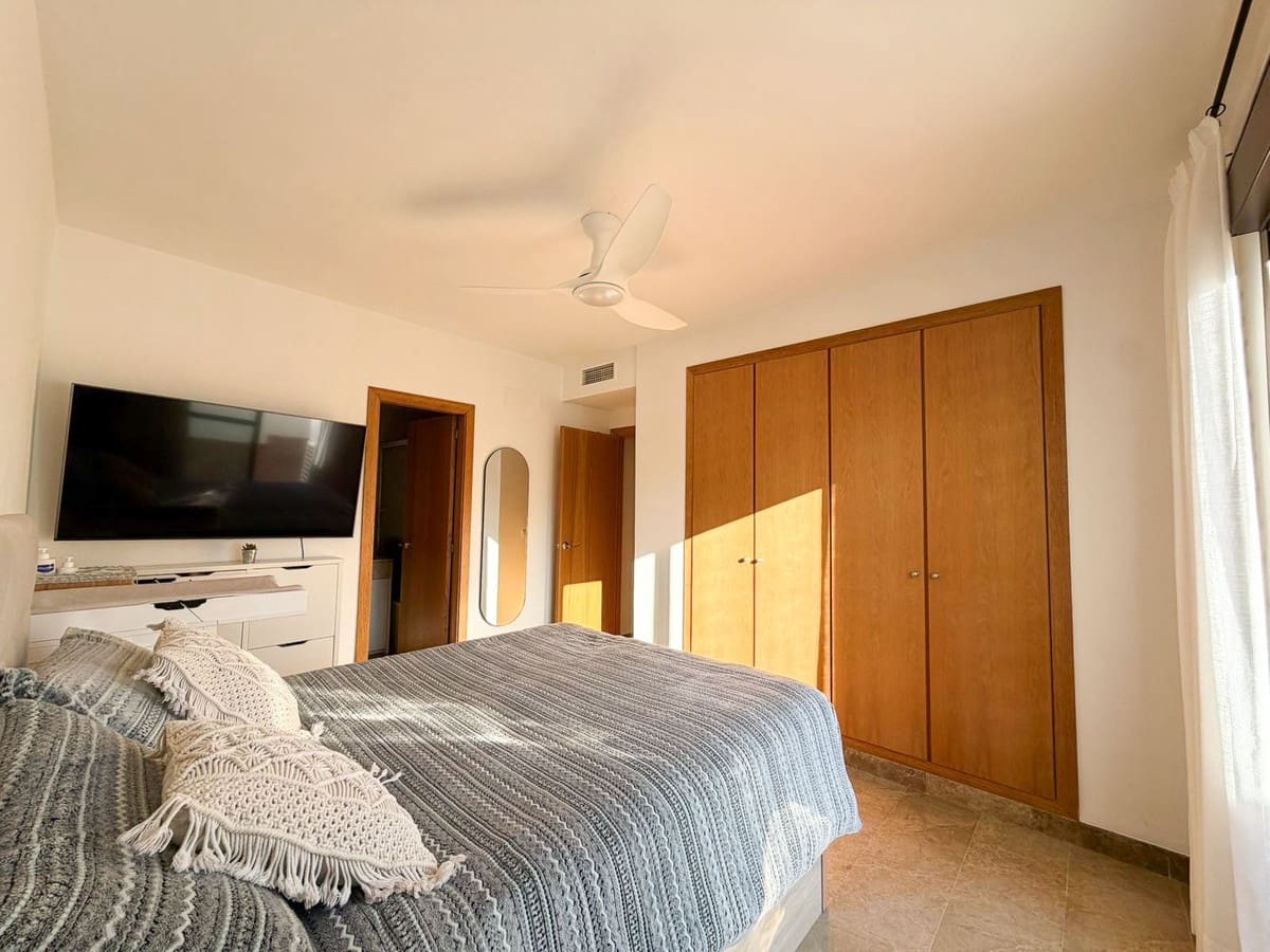 2 camera da letto Appartamento in vendita in New Golden Mile con piscina garage - 370.000 € (Rif: 9496442)