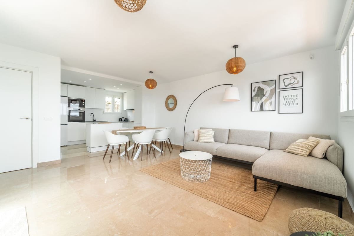 3 bedroom Penthouse for sale in Manilva with pool garage - € 450,000 (Ref: 9496545)