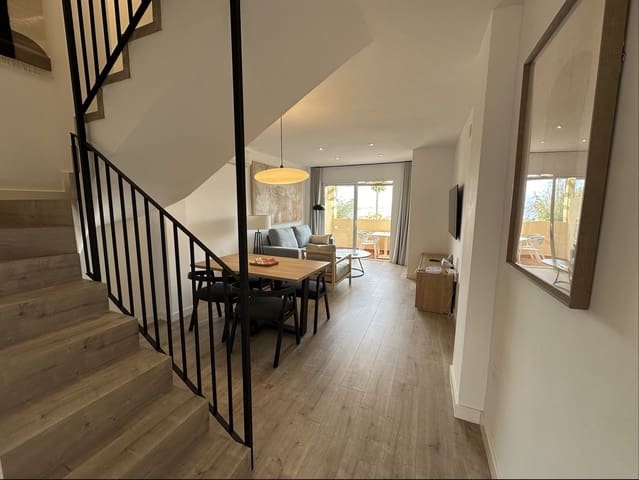 2 sypialnia Dom na sprzedaż w Mijas Costa, Mijas z basenem garażem - 380 000 € (Ref: 9508016)