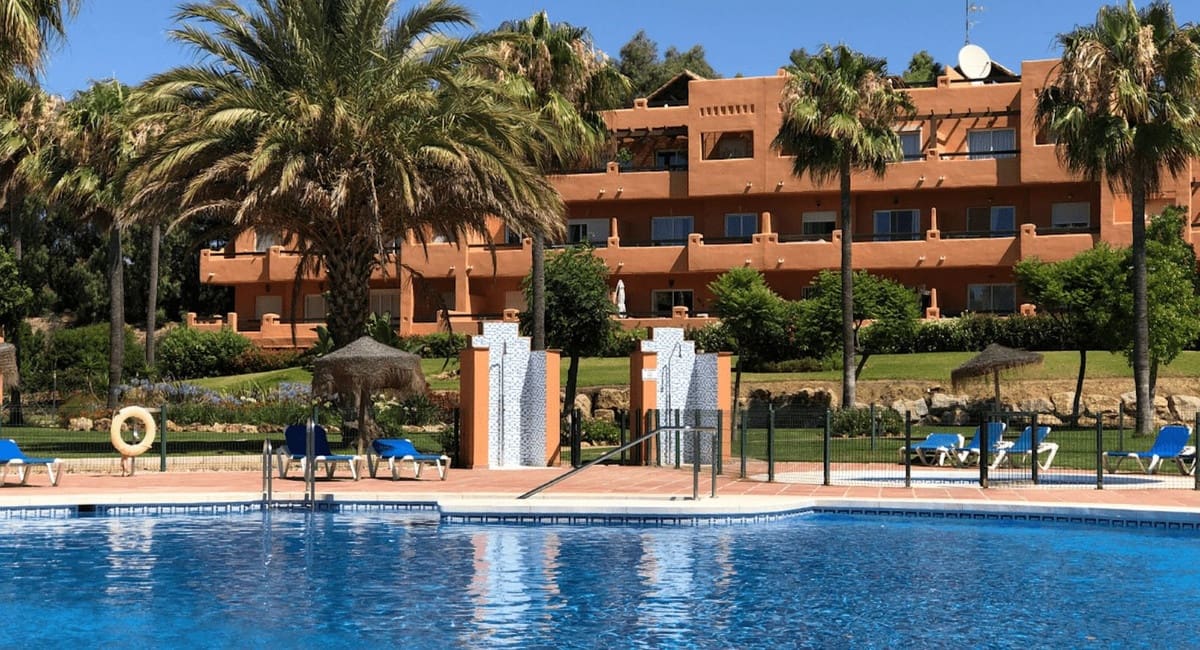 2 sovrum Lägenhet till salu i Casares med pool garage - 275 000 € (Ref: 9518057)