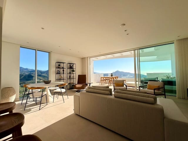 Apartamento de 3 habitaciones en Marbella en venta con piscina - 1.250.000 € (Ref: 9518272)