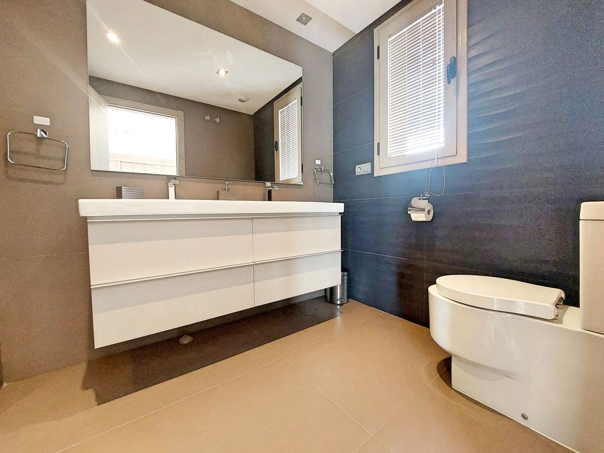 3 bedroom Penthouse for sale in Mijas with pool garage - € 585,000 (Ref: 9518288)