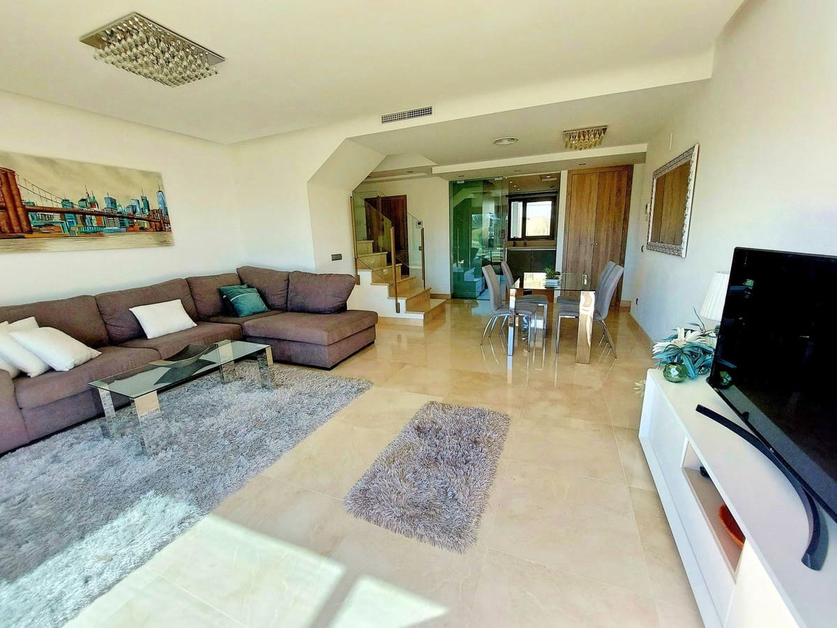 3 bedroom Penthouse for sale in Mijas with pool garage - € 585,000 (Ref: 9518288)