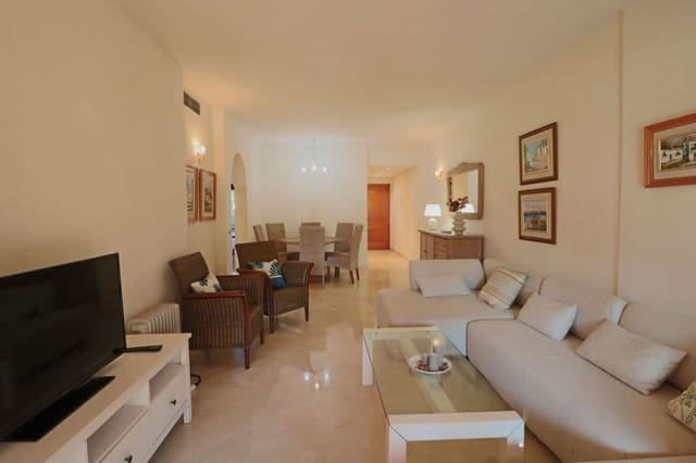 2 bedroom Beach Apartment for sale in Las Chapas - El Rosario, Marbella with pool garage - € 445,000 (Ref: 9518289)
