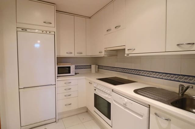 2 bedroom Beach Apartment for sale in Las Chapas - El Rosario, Marbella with pool garage - € 445,000 (Ref: 9518289)