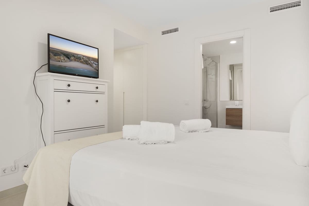 3 quarto Apartamento para venda em La Cala de Mijas com piscina - 525 000 € (Ref: 9523786)