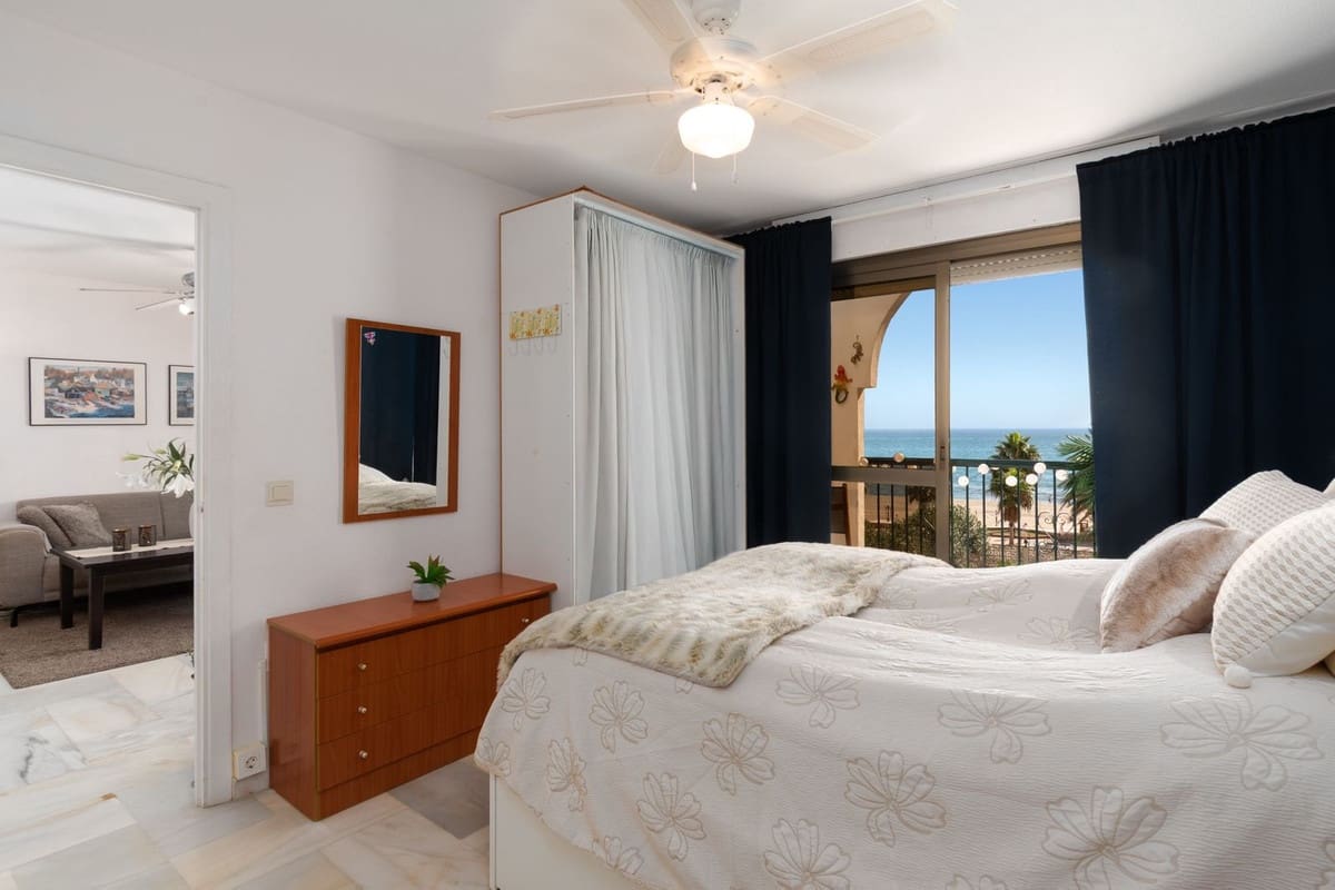 3 camera da letto Appartamento sulla Spiaggia in vendita in Fuengirola con piscina - 590.000 € (Rif: 9535337)