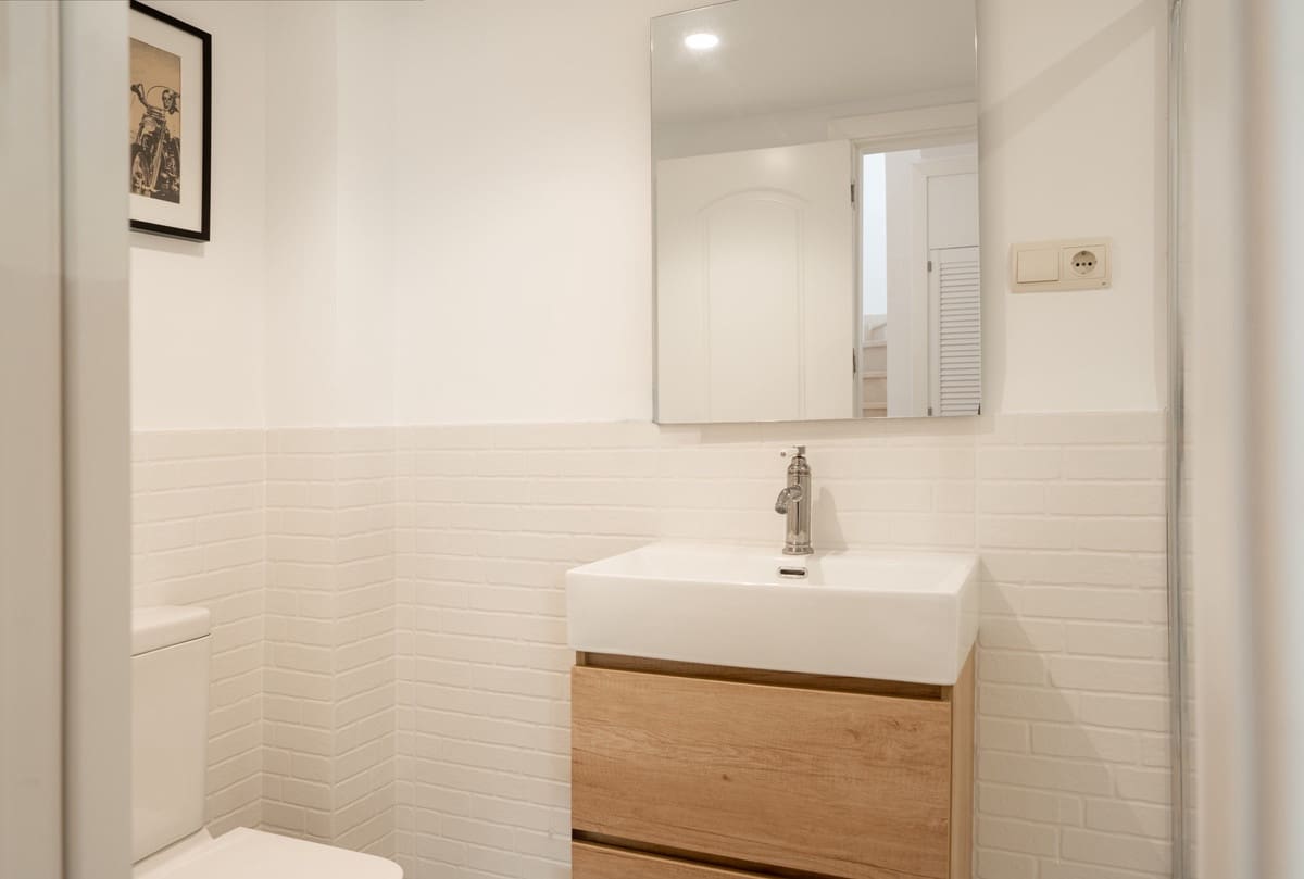 4 quarto Moradia para venda em Estepona com piscina garagem - 1 295 000 € (Ref: 9546997)