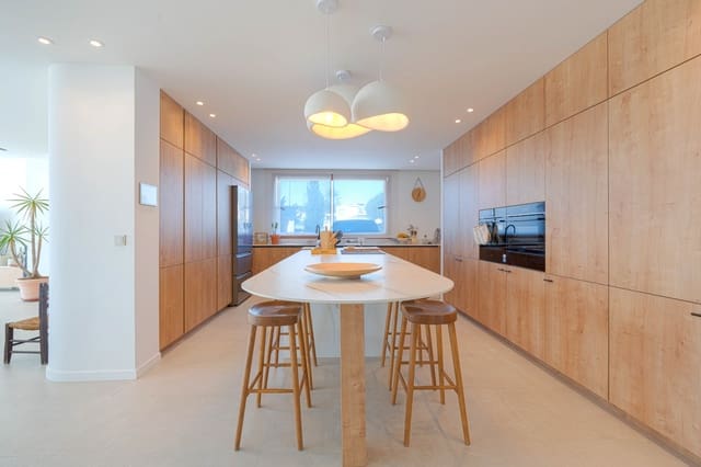 Chalet de 5 habitaciones en Mijas Costa, Mijas en venta con piscina garaje - 2.250.000 € (Ref: 9554304)