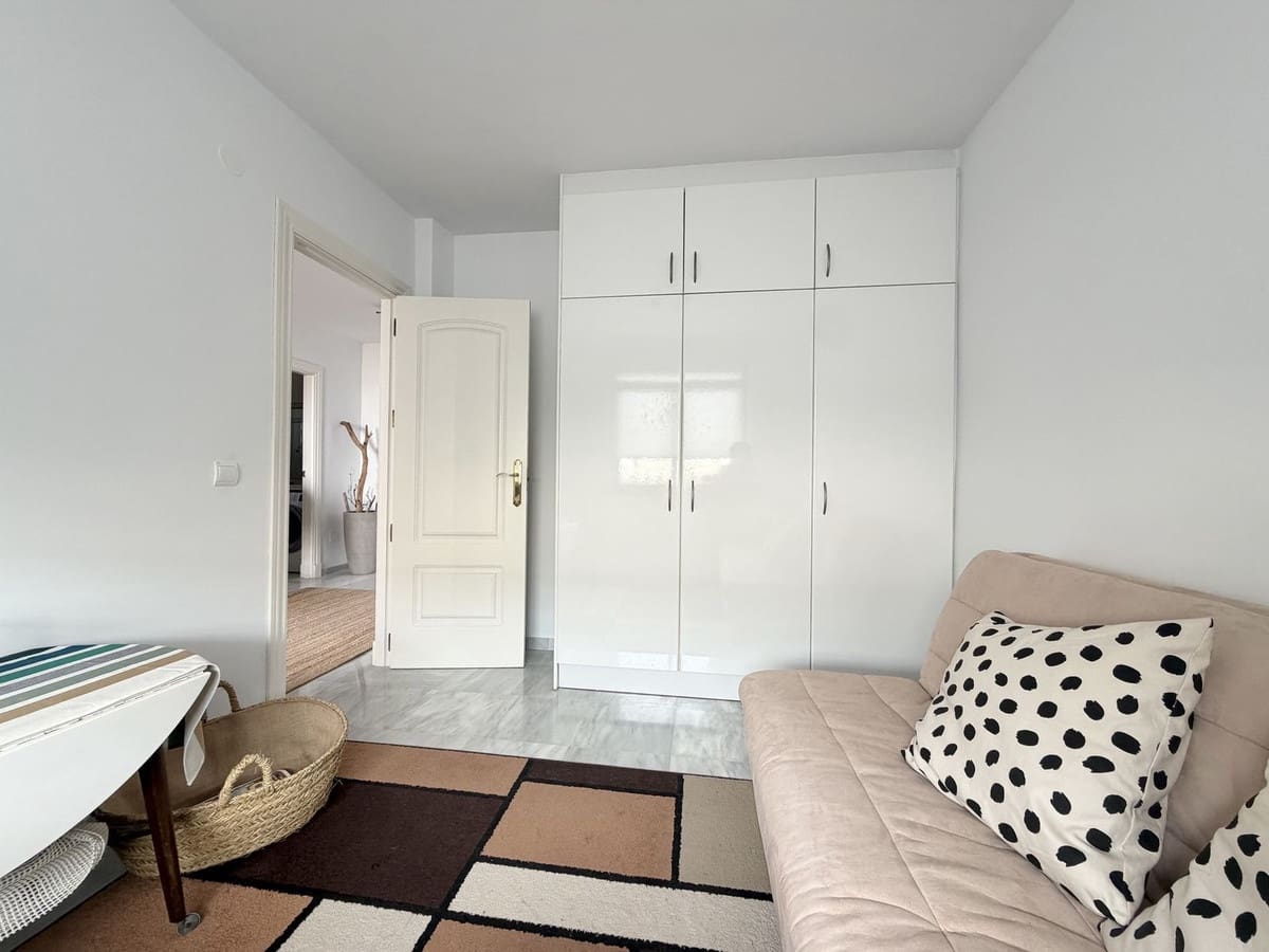 3 bedroom Semi-detached Villa for sale in Benalmadena with pool garage - € 629,000 (Ref: 9560673)