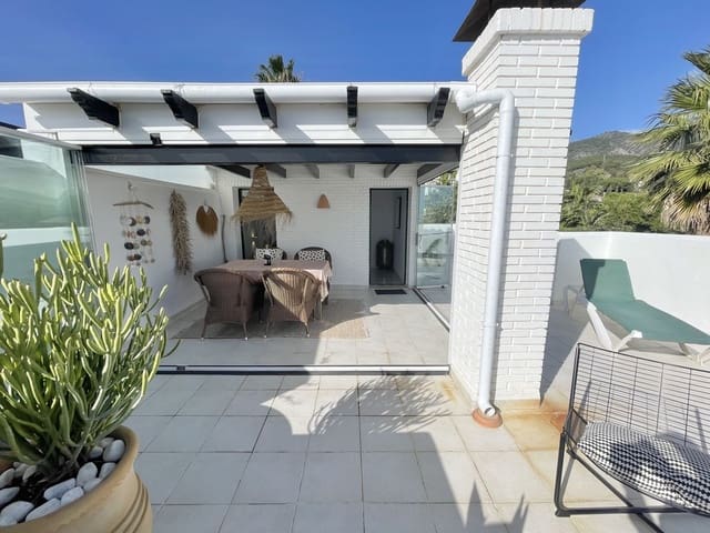 3 bedroom Semi-detached Villa for sale in Benalmádena pueblo, Benalmádena with pool garage - € 629,000 (Ref: 9560673)