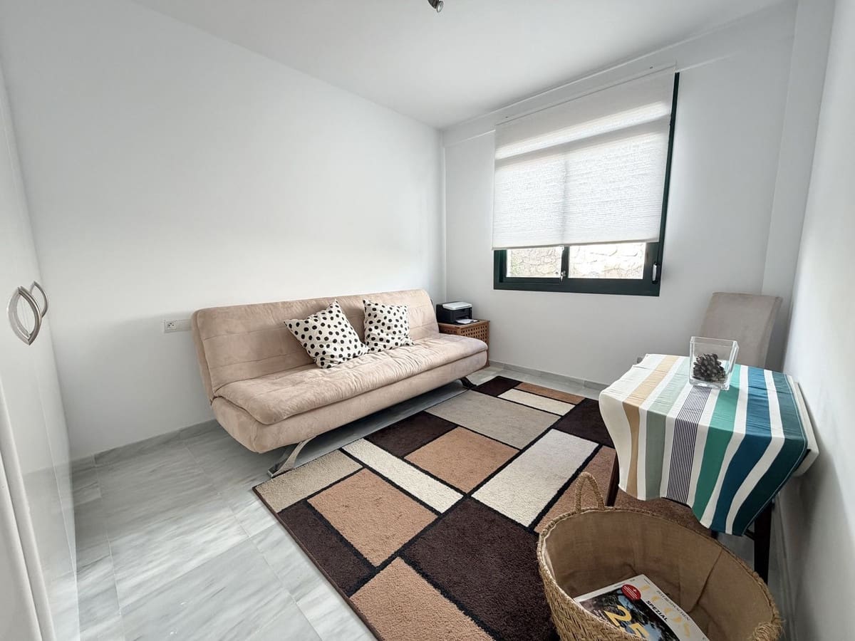 3 bedroom Semi-detached Villa for sale in Benalmadena with pool garage - € 629,000 (Ref: 9560673)