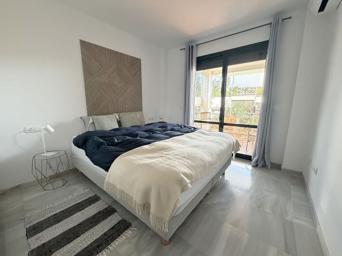 3 bedroom Semi-detached Villa for sale in Benalmadena with pool garage - € 629,000 (Ref: 9560673)