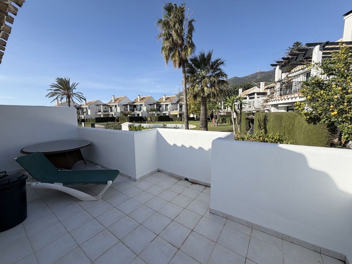 3 bedroom Semi-detached Villa for sale in Benalmadena with pool garage - € 629,000 (Ref: 9560673)