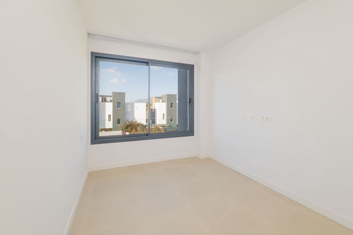 4 sovrum Semi-fristående Villa till salu i Atalaya-Isdabe med pool garage - 1 050 000 € (Ref: 9560676)