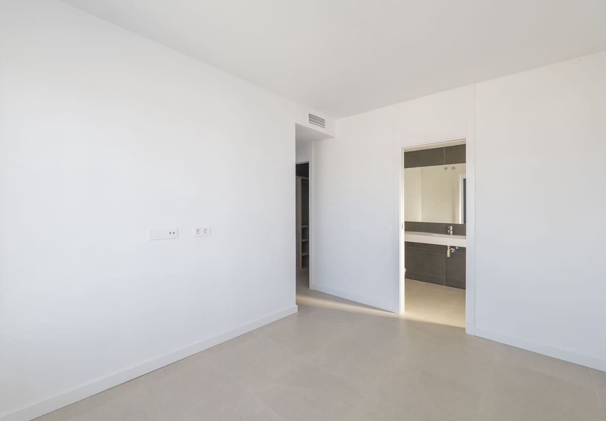 4 sovrum Semi-fristående Villa till salu i Atalaya-Isdabe med pool garage - 1 050 000 € (Ref: 9560676)