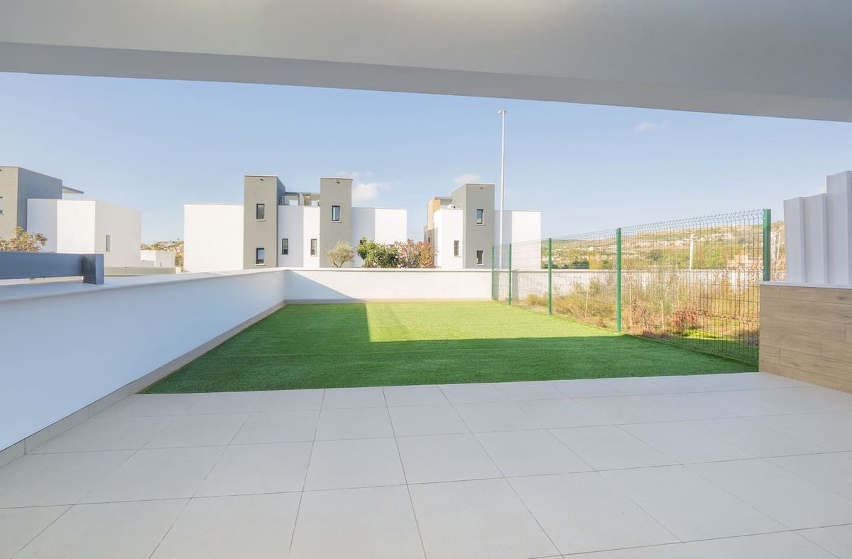 4 sovrum Semi-fristående Villa till salu i Atalaya-Isdabe med pool garage - 1 050 000 € (Ref: 9560676)