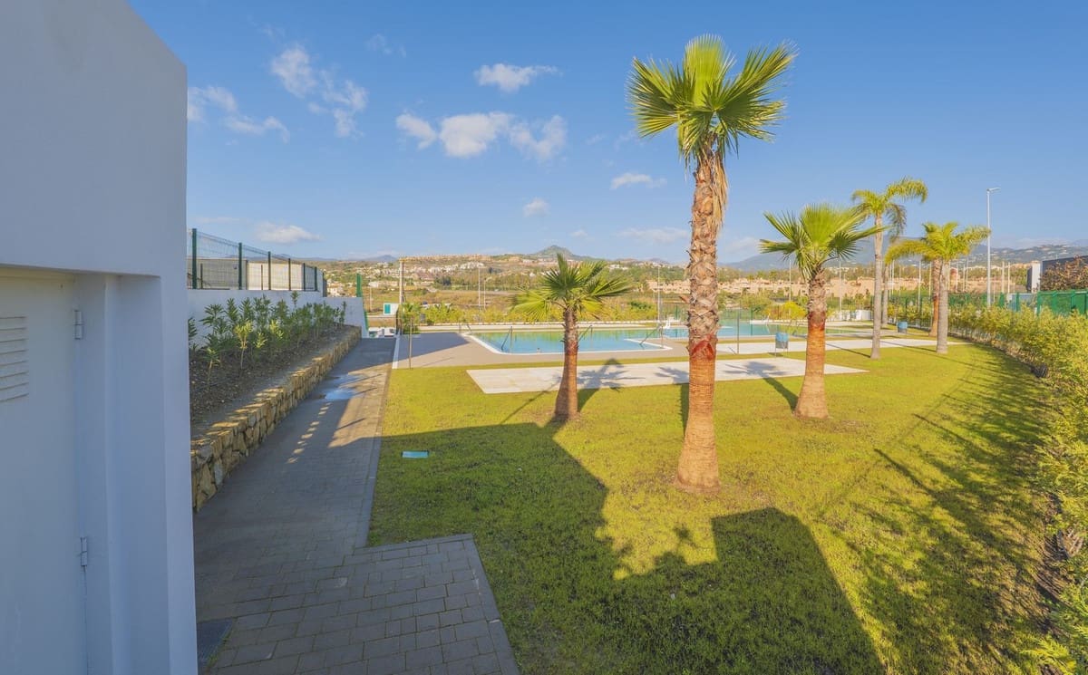 4 sovrum Semi-fristående Villa till salu i Atalaya-Isdabe med pool garage - 1 050 000 € (Ref: 9560676)